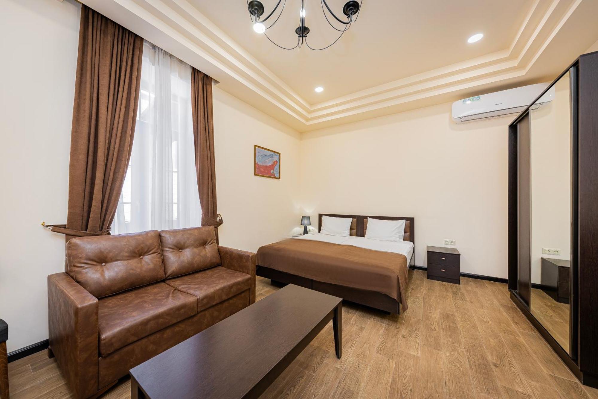 Boutique Living Hotel Jerevan Eksteriør billede