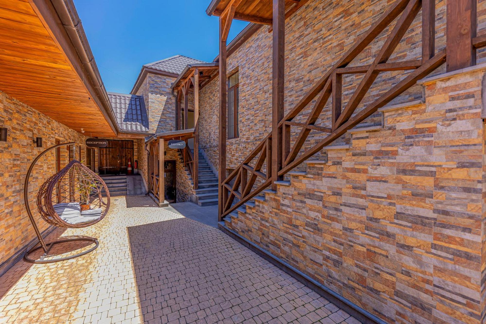 Boutique Living Hotel Jerevan Eksteriør billede