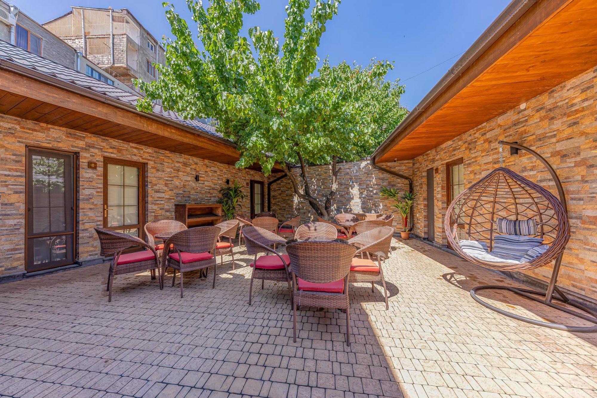 Boutique Living Hotel Jerevan Eksteriør billede