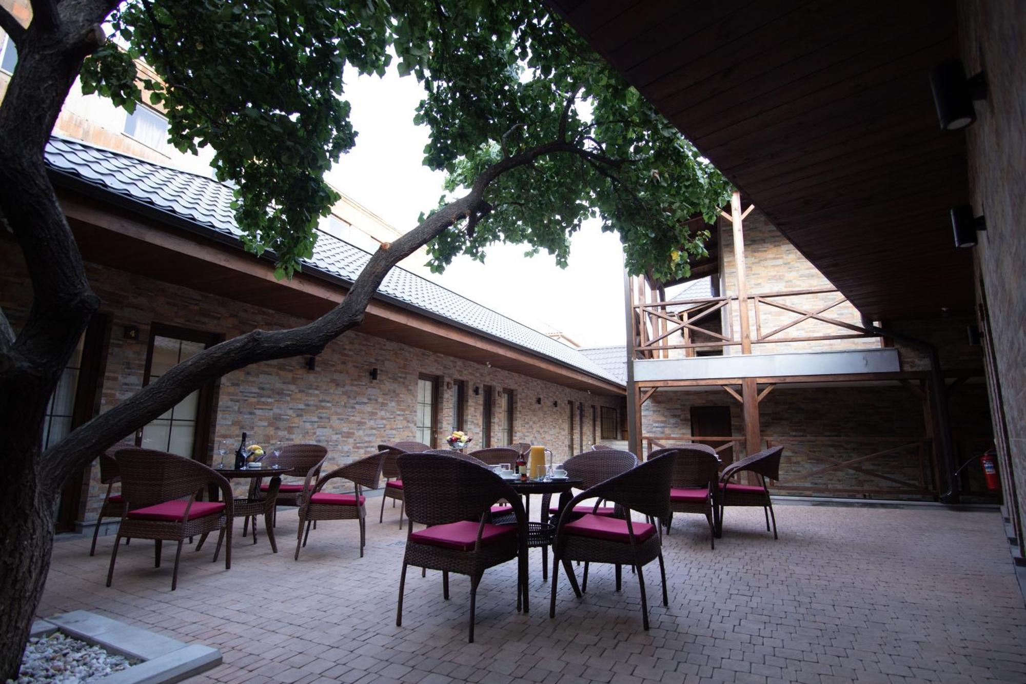 Boutique Living Hotel Jerevan Eksteriør billede