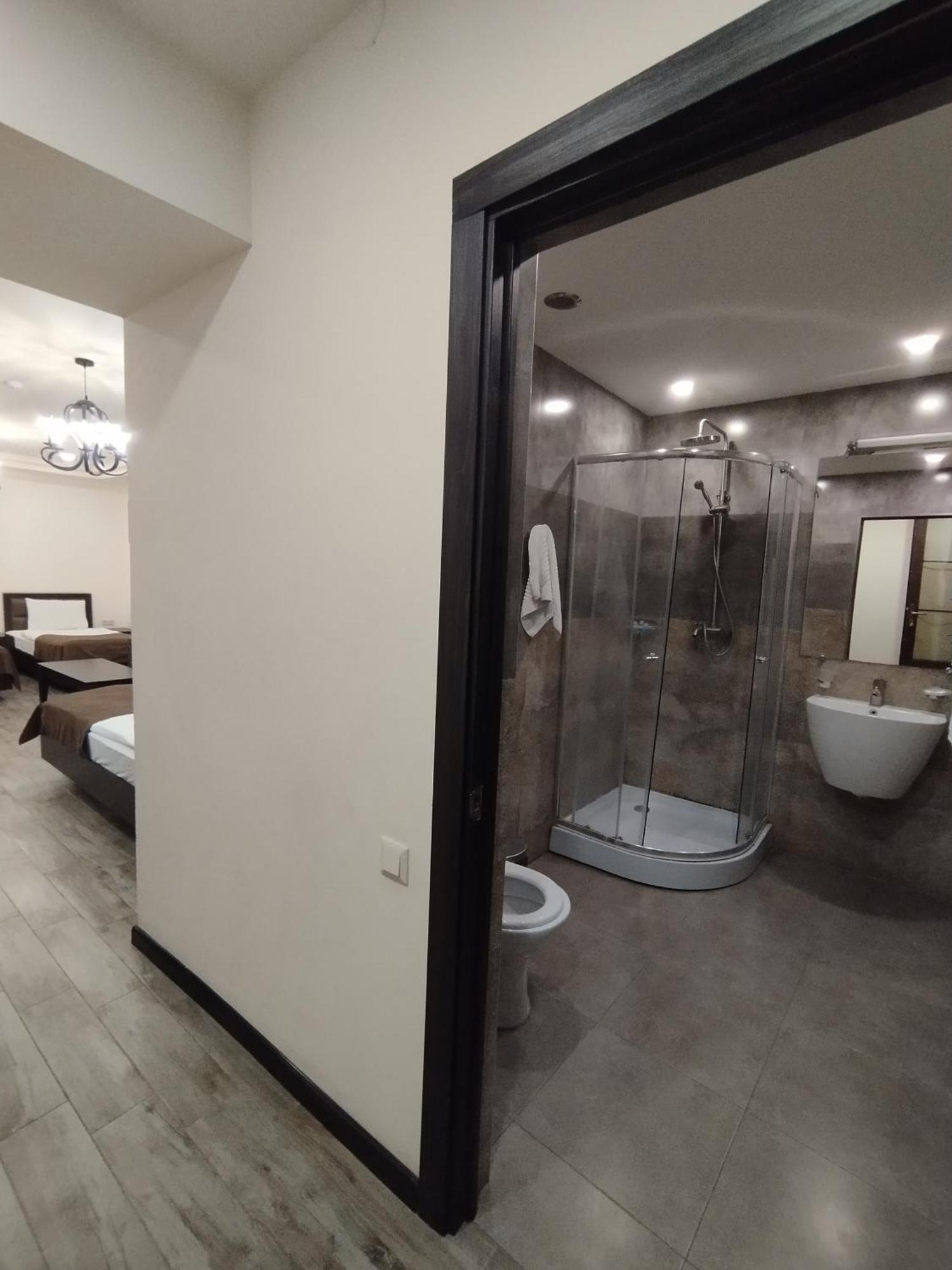 Boutique Living Hotel Jerevan Eksteriør billede
