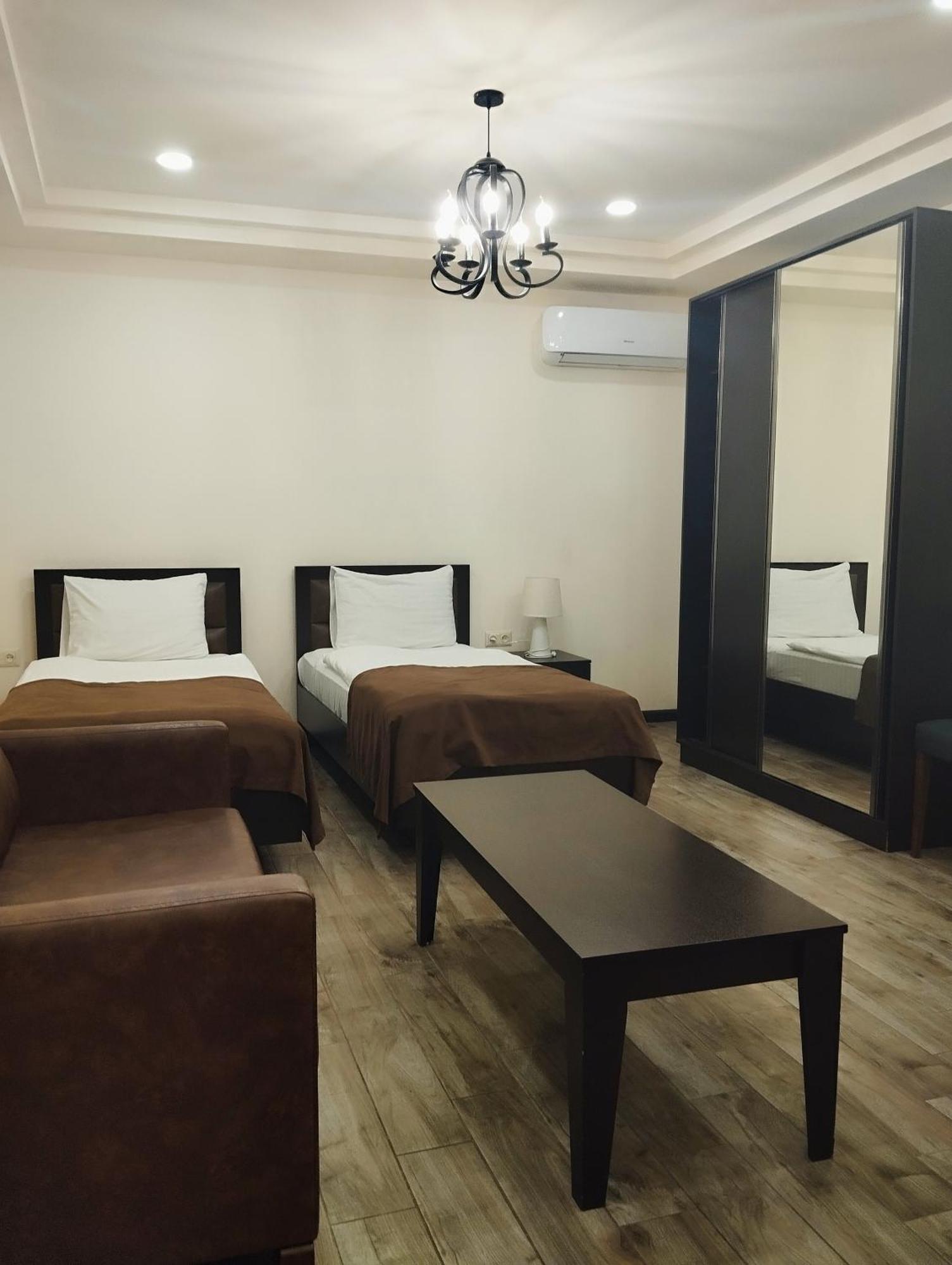 Boutique Living Hotel Jerevan Eksteriør billede