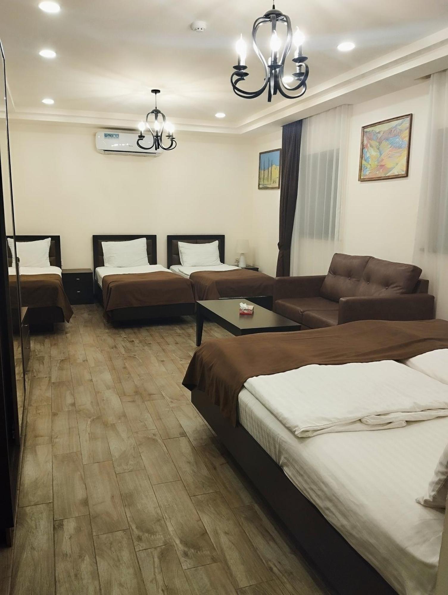 Boutique Living Hotel Jerevan Eksteriør billede