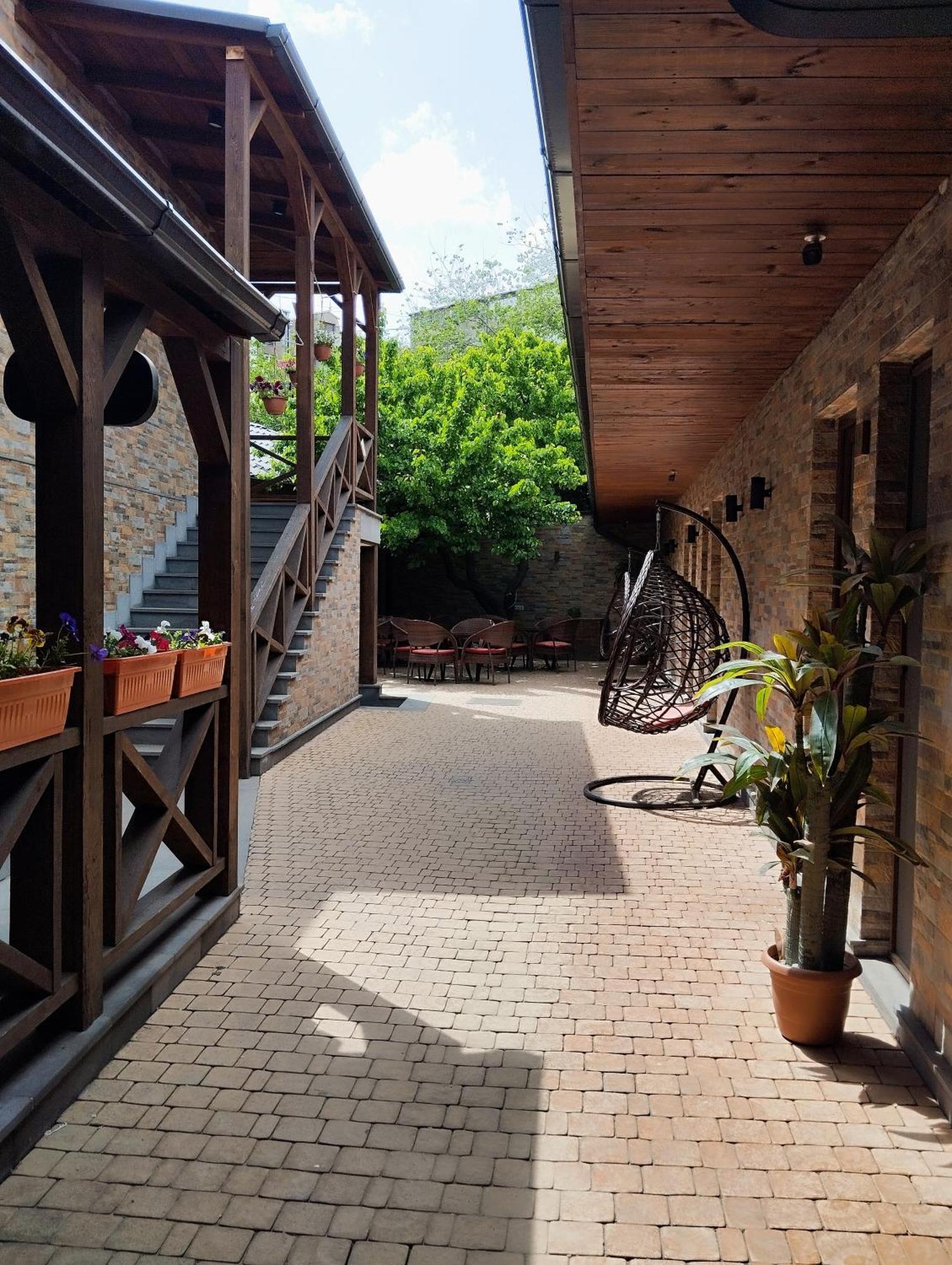 Boutique Living Hotel Jerevan Eksteriør billede
